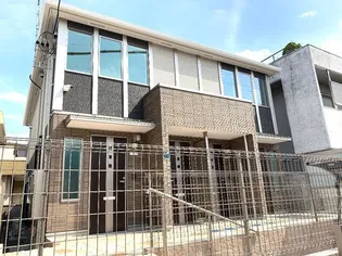 シェ トワ イナバ【1階】の外観