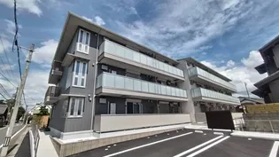 クリスタルヒルズ【2階】の外観