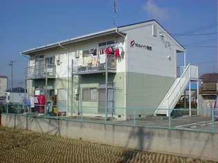 セシルハイツ東野【1階】の外観