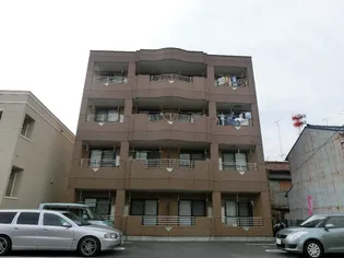 プレジデント・川中【2階】の外観