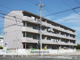 サンパーク柏原【3階】の外観