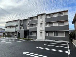 プラムフィールド【3階】の外観