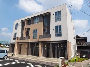 サン マロン【3階】の外観