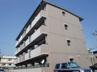 マ・メゾン小牧原 北館【1階】の外観