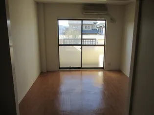 エルタウン中畑(L TOWN中畑)【00101号室】の居間