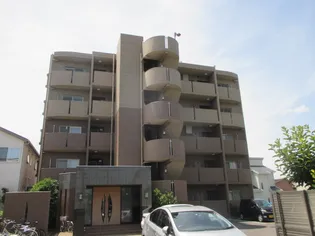 グレースコート豊山【4階】の外観