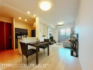 シエル ブルー【2階】の居間