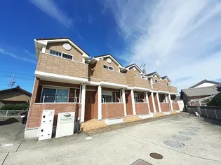 ブーゲンビレア ヒカル【1階】の外観