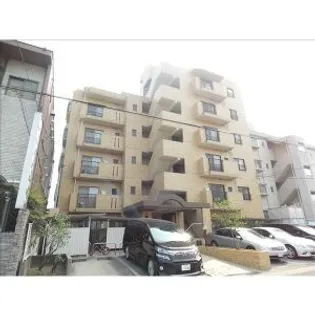 ランドマーク・一社【3階】の外観