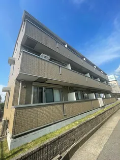 エクセレント アイランド【2階】の外観