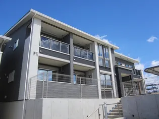 SAVORY CREST B【2階】の外観