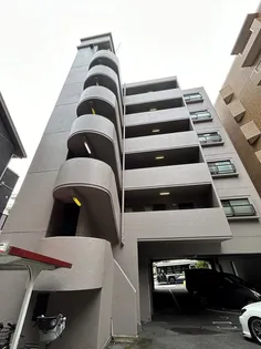 八事石坂マンション【4階】の外観