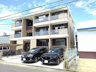 アニメート泉【3階】の外観