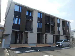 カーサ・ピノ【1階】の外観