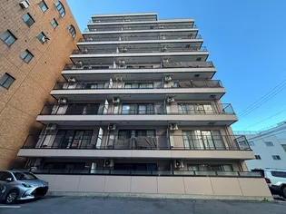 ロイメント名駅の画像