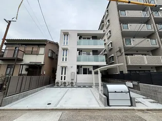 セレスティア森末町【2階】の外観