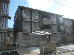 ハロウェル B棟【3階】の外観