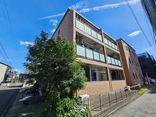 アヴニール【1階】の外観