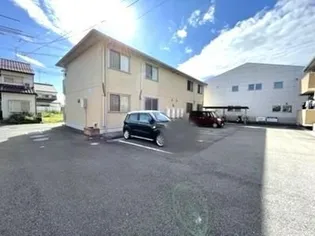 ピナスガーデンC棟の画像