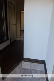 ハイタウン杉【102号室】の内装