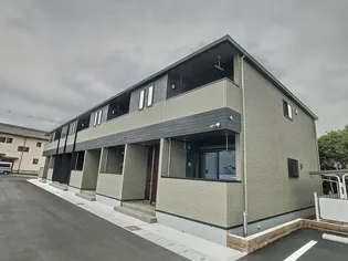 ホワイトベリー【1階】の外観