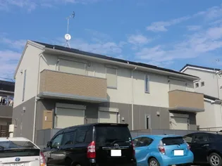 L’OISEAU BLEU【2階】の外観