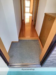 グリーンデルワールド舘【103号室】の玄関