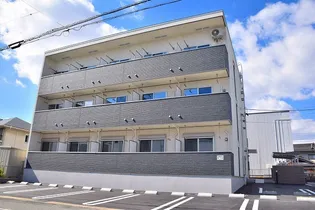 ボン モマン【3階】の外観