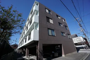 八幡マンション【405号室】の外観