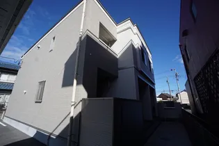 アンバー シャトーの画像