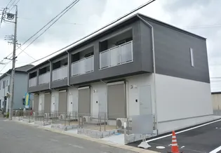 愛知県稲沢市六角堂東町5丁目【テラスハウス】の外観