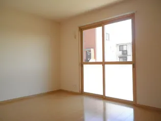 ローズコート幸 B【102号室】の居間