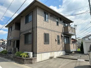 ヴァン メルセゾンの画像