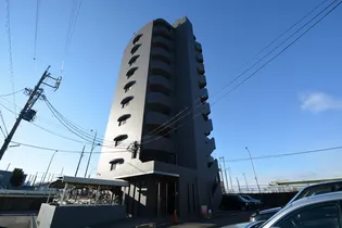 センチュリーコート【305号室】の外観