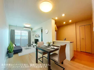 シエル ブルー【1階】の居間