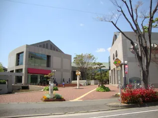 マンションルミナス【2階】の周辺