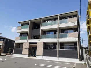 ルミェル・ココ【2階】の外観