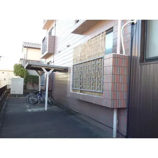 マンションCAT’S EYE II【3階】の外観