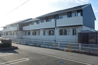 グランドゥール B【2階】の外観