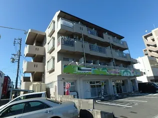 イトウマンション植田【3階】の外観