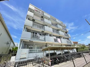 第6グランドハイツ服部【4階】の外観