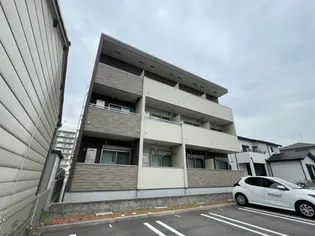 アヴァンティ【1階】の外観