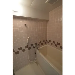 リバーサイド前田【2階】の風呂