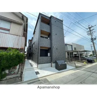 robot home 鶴里(ロボットホームツル【3階】の外観