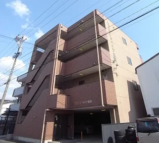 第5グランドハイツ鬼頭【4階】の外観