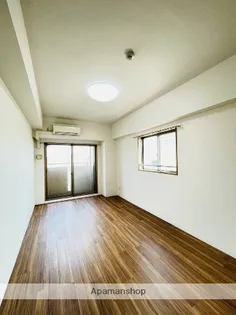 アネックス高蔵【6階】の居間