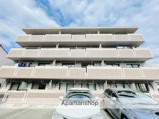 プリミエール八幡【3階】の外観