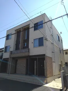 ノイ ブローテ【1階】の外観