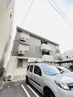 HALE MAKANAの画像