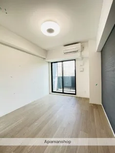 ヴェルデシア名駅南(旧ルネフラッツ名駅南)【5階】の居間
